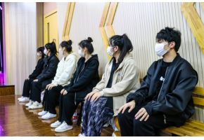 爆操嫩逼内射视频"北音附中高三表演专业阶段性考试"